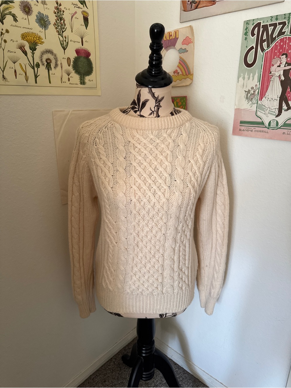Vintage 1970s Cream Cable Knit Fisherman’s Sweater